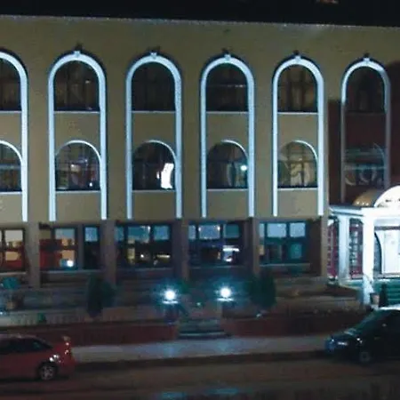 Hotel Uzunkum